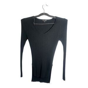 Ambiance Apparel Womens L Black Ribbed V Neck Top Fitted (0076)